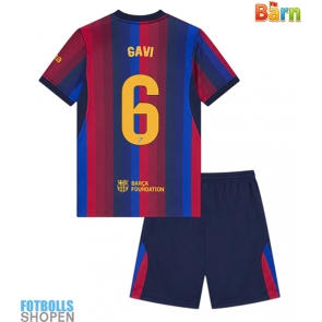 Billiga Barcelona Paez Gavi #6 Hemmatröja Barn 2026-27 Kortärmad (+ Korta byxor)